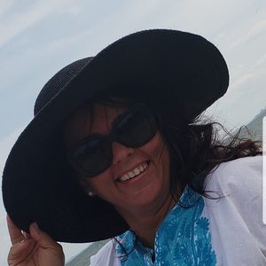 Meet your Posher, Tania